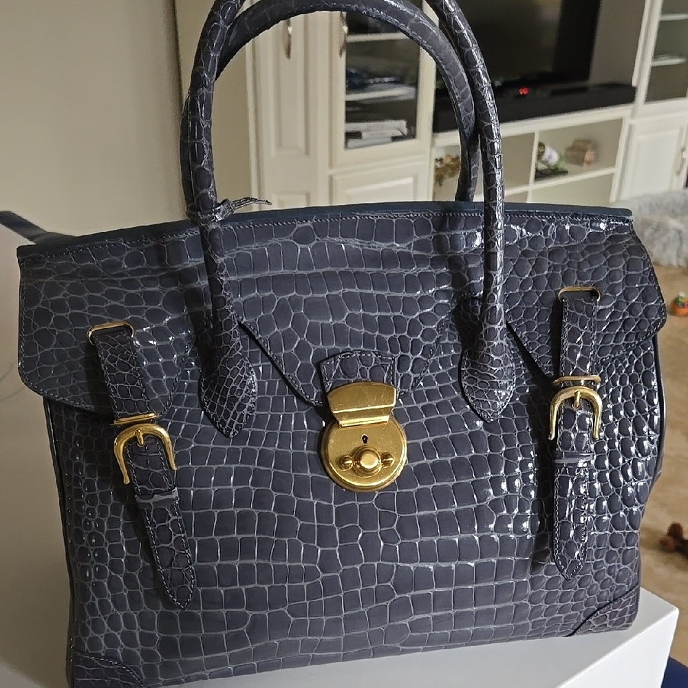 Elegant Crocodile-Embossed Handbag - gray